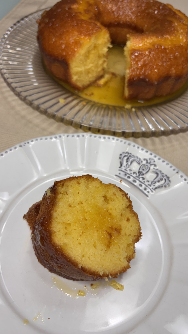 Bolo de Laranja com Calda